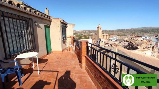 Casa-chalet en Venta en Casicas en Escatrón