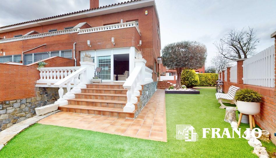 Photo 1 of Single-family semi-detached for sale in Centre - Eixample – Can Llobet, Barcelona