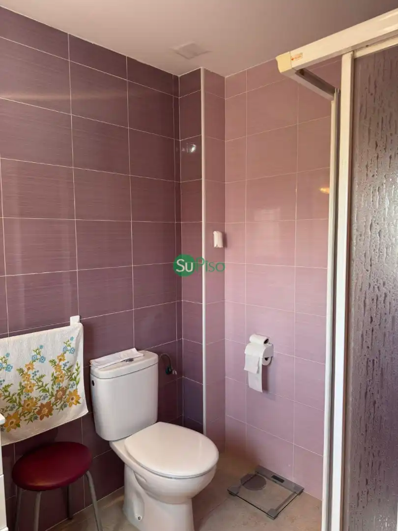 Bany de Casa adosada en venda en Illescas amb Calefacció, Jardí privat i Piscina