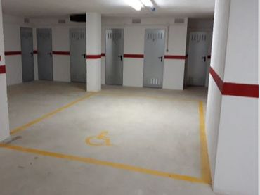 Parkplatz mit Aufzug zum Verkauf in Lentisco