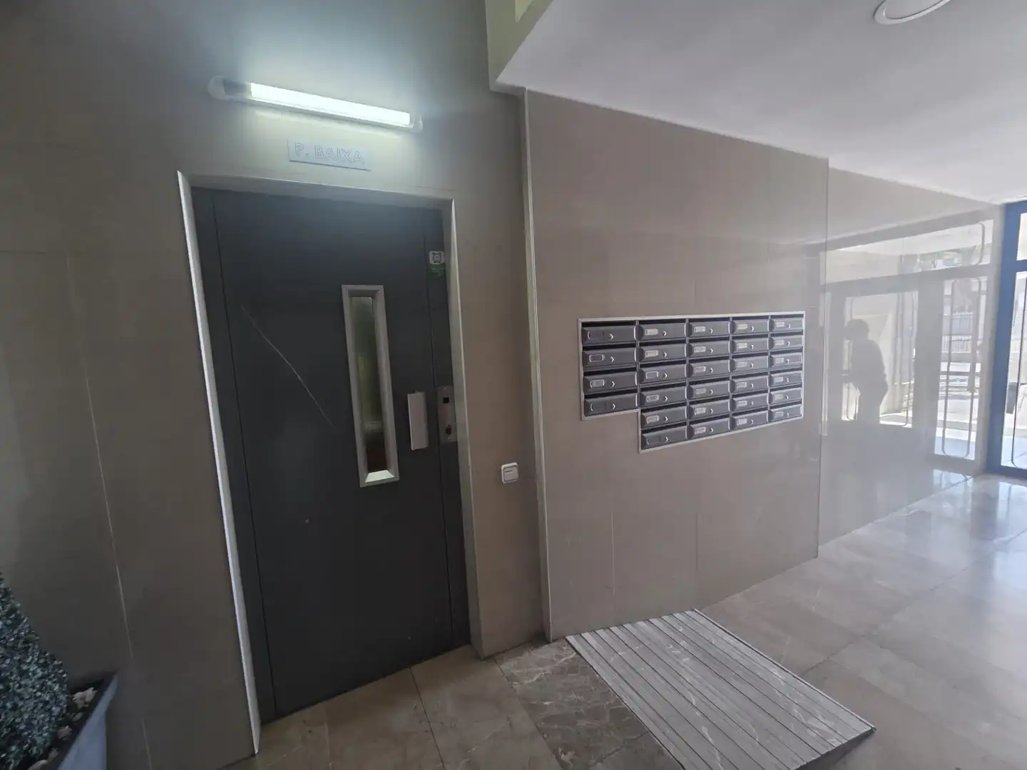 Piso en venta en Barcelona con Balcón