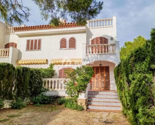 Exterior view of Single-family semi-detached for sale in Mont-roig del Camp  with Air Conditioner, Heating and Private garden