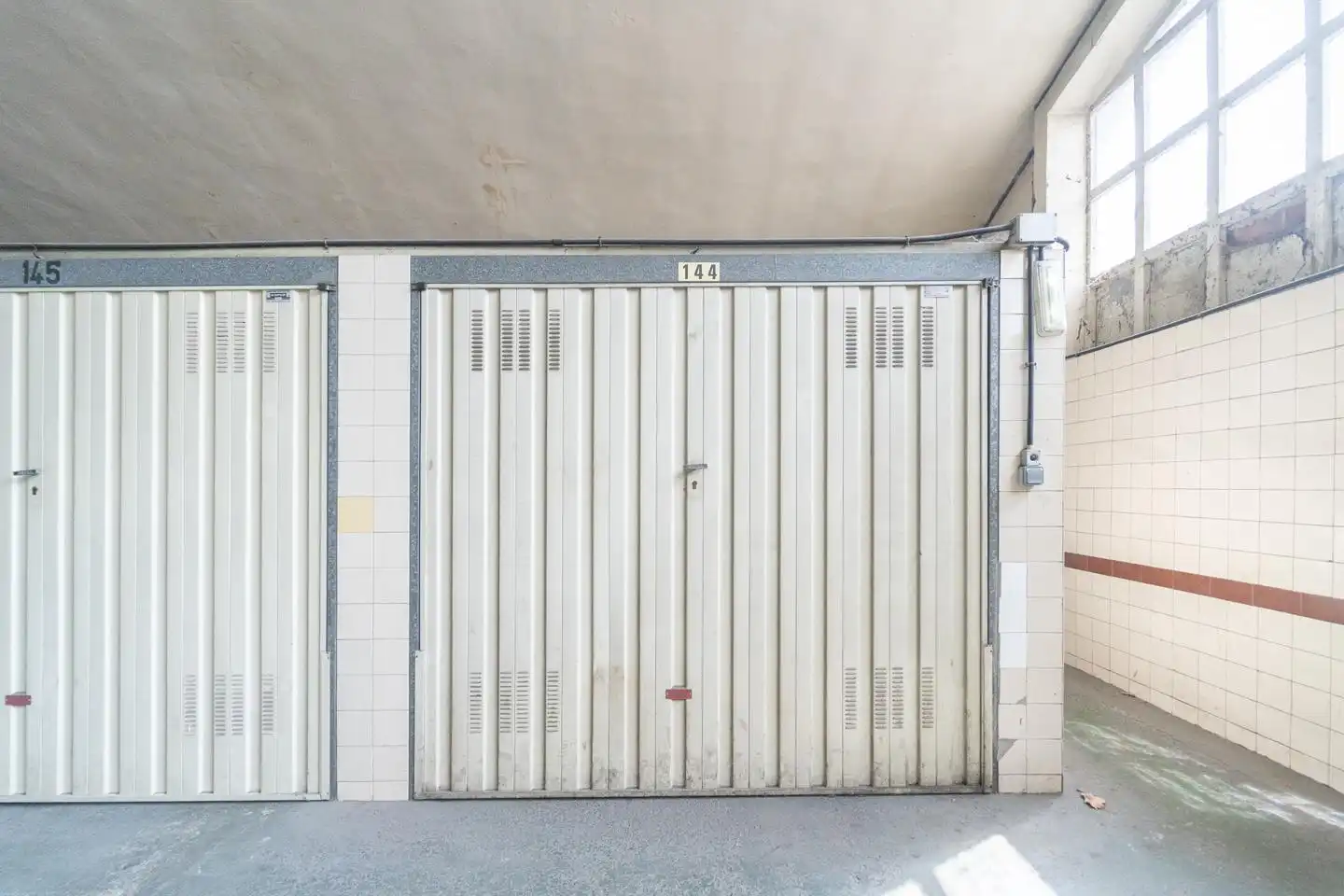Piso con ascensor en venta en Calle Carreño Miranda, imagen 57
