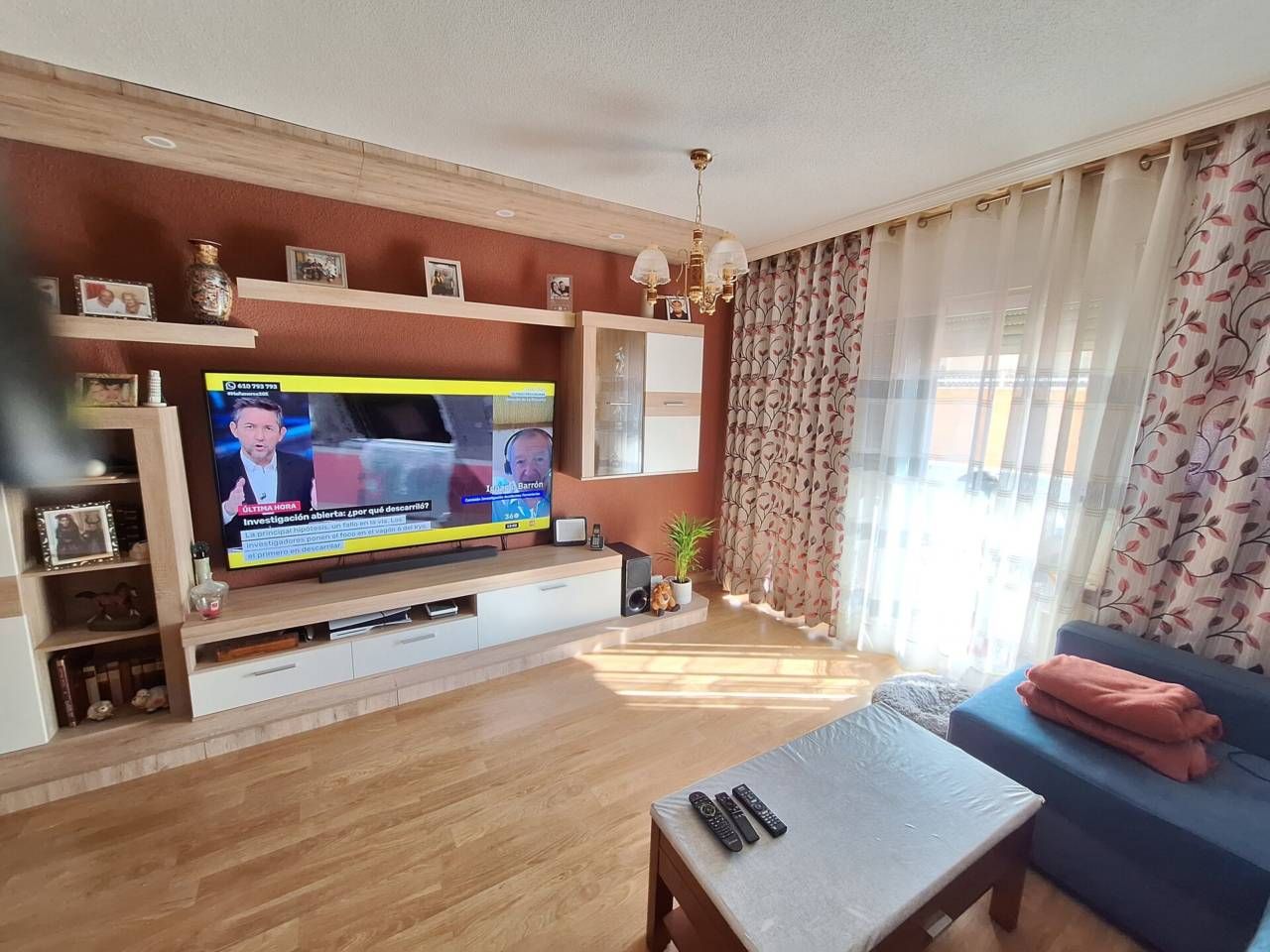 Living room of Flat for sale in Fuenlabrada  with Air Conditioner, Heating and Terrace