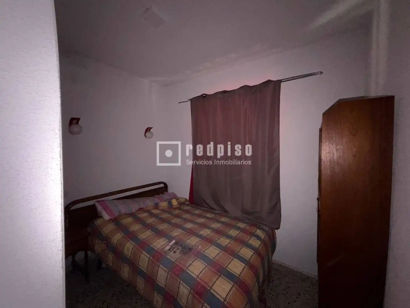 Habitación de Casa o chalet en venta en Canencia, Madrid
