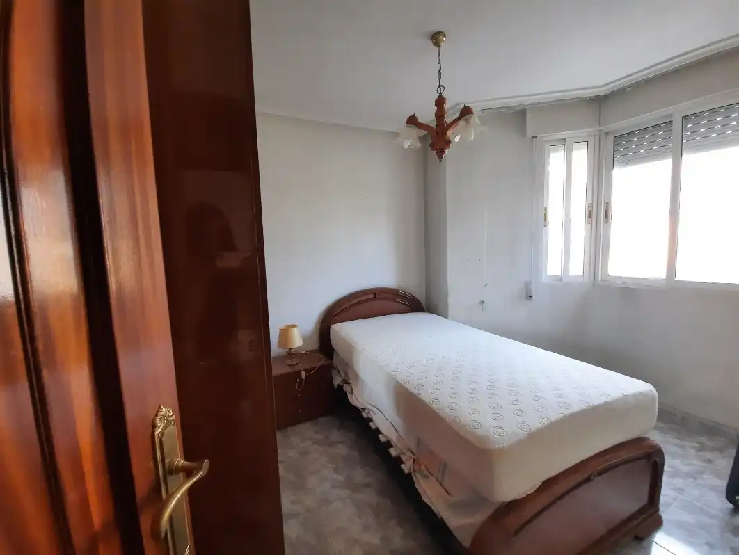 Habitación de Piso en venta en Ponferrada con Terraza, Trastero y Amueblado
