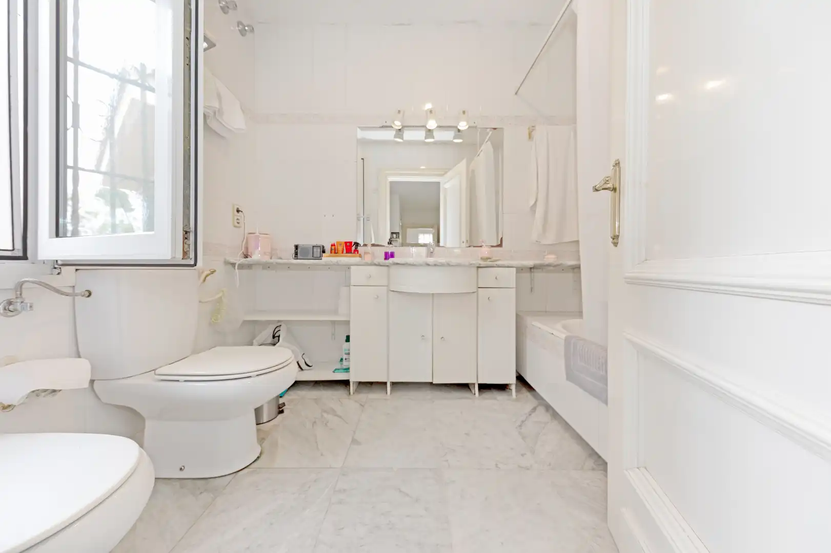 Baño de Casa o chalet en venta en Málaga con Aire acondicionado, Calefacción y Jardín privado
