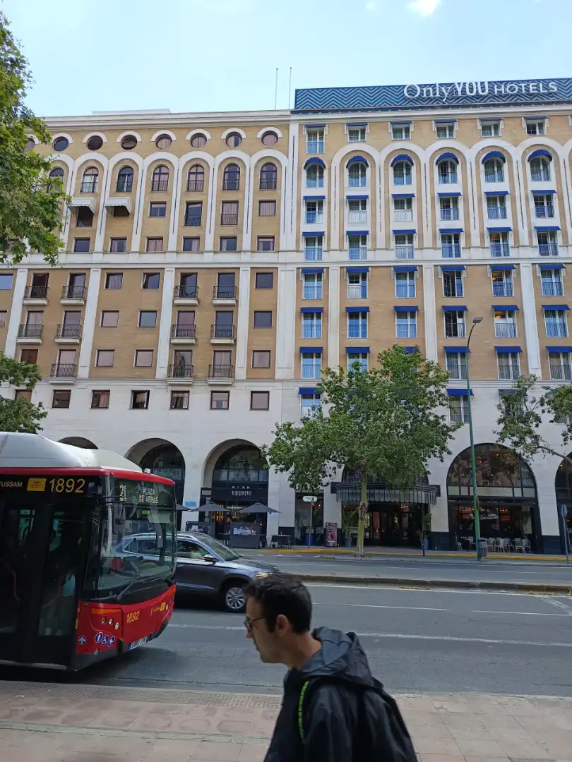 Vista exterior de Apartamento de alquiler en Sevilla con Amueblado