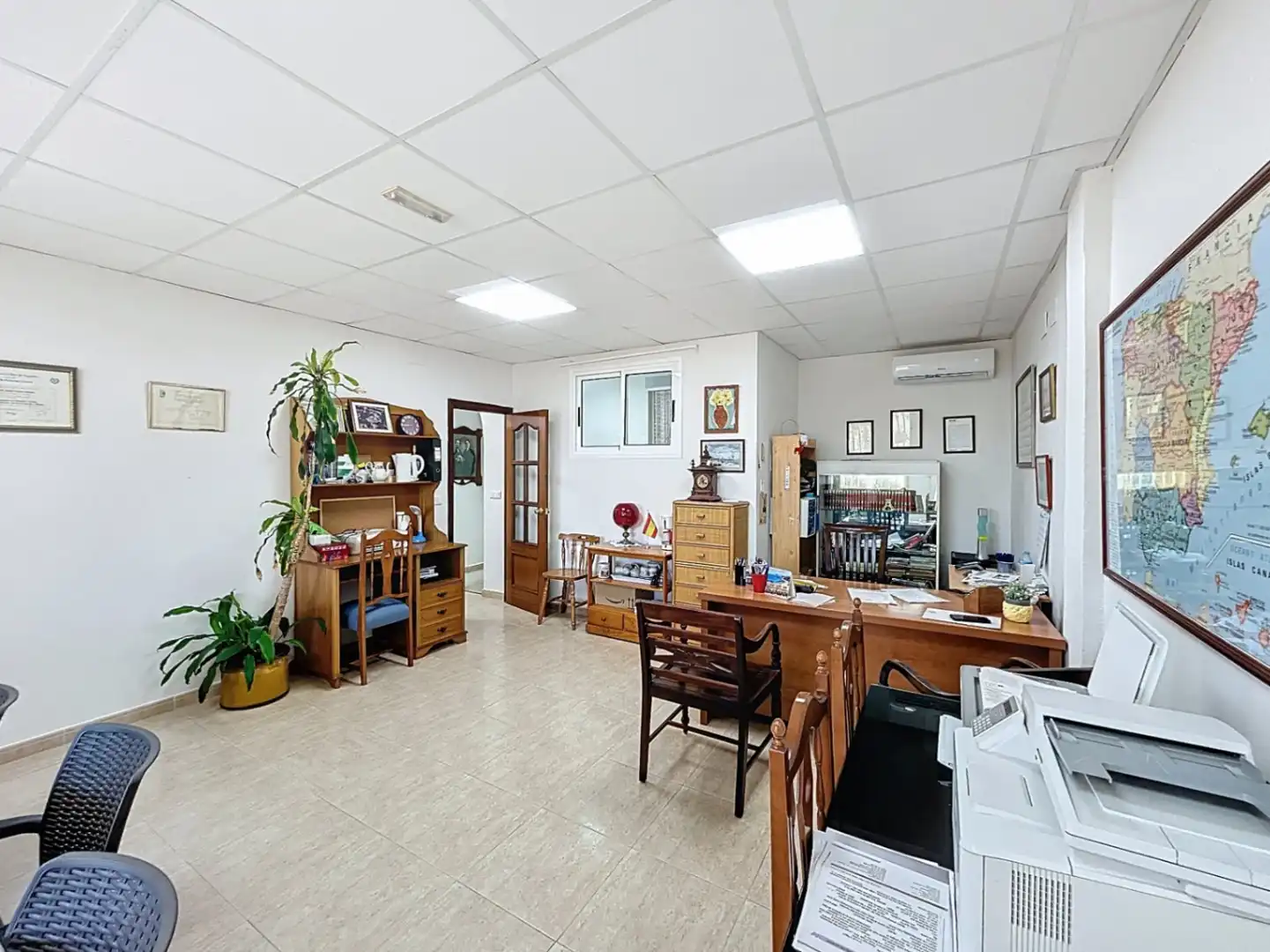 Local comercial en venta en Pueblo - Urbanizaciones, imagen 4