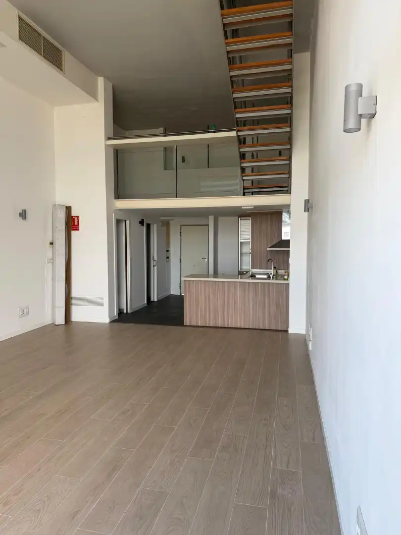 Loft de alquiler en Xirivella con Aire acondicionado y Terraza