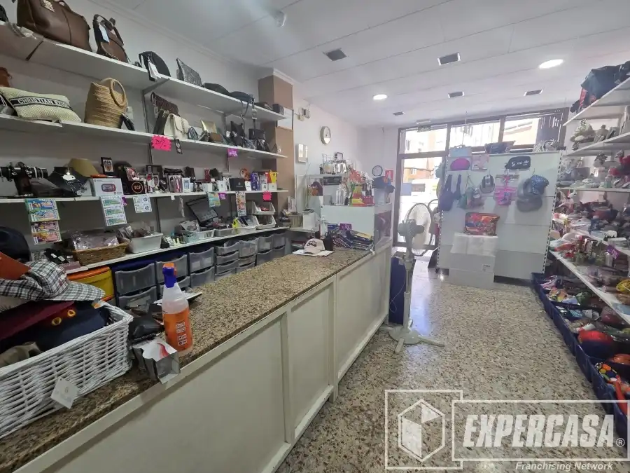 Local comercial en traspàs a Casc Urbà, imagen 16