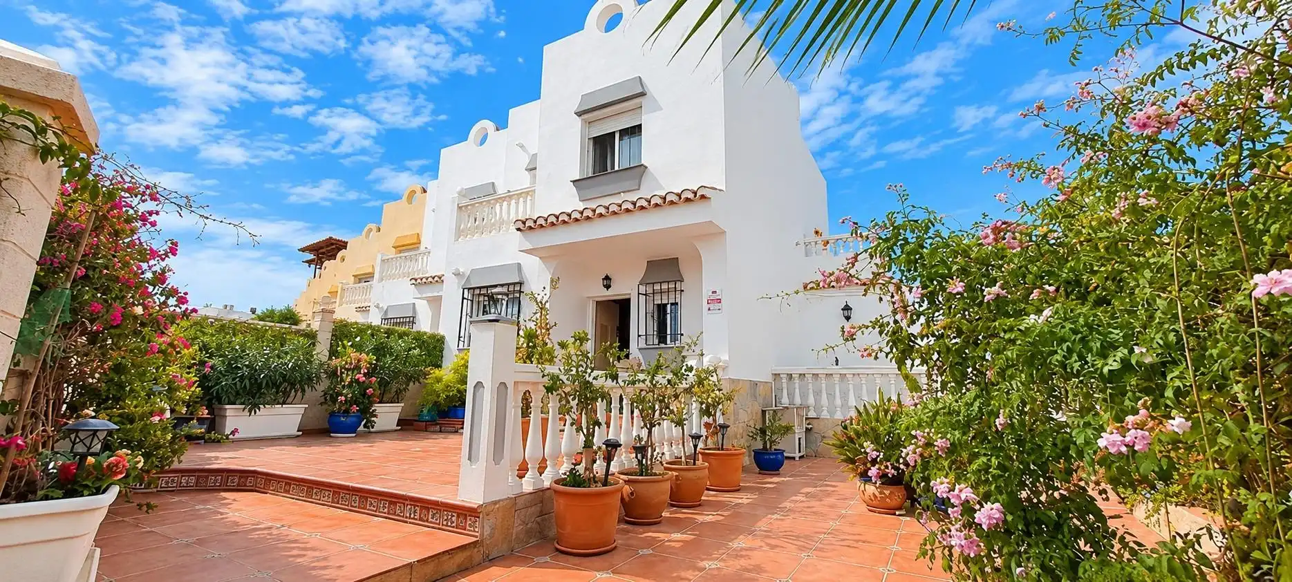 Casa bifamiliare in vendita a Almayate
