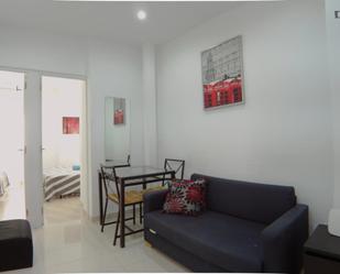 Sala d'estar de Apartament de lloguer en  Madrid Capital