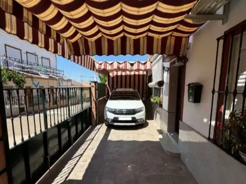 House with garden for sale in Calle hermano faustino 7, imagen 12
