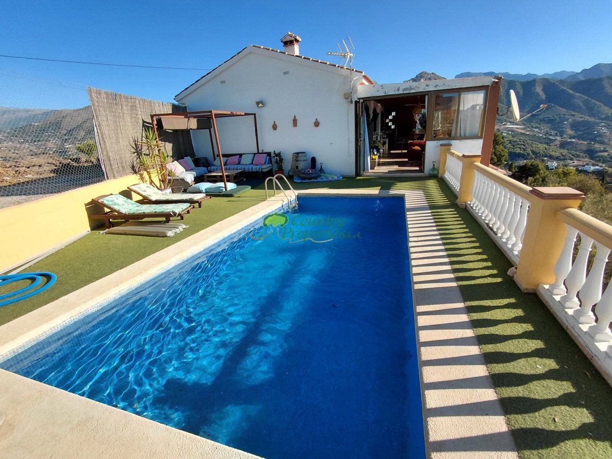 Country house to rent