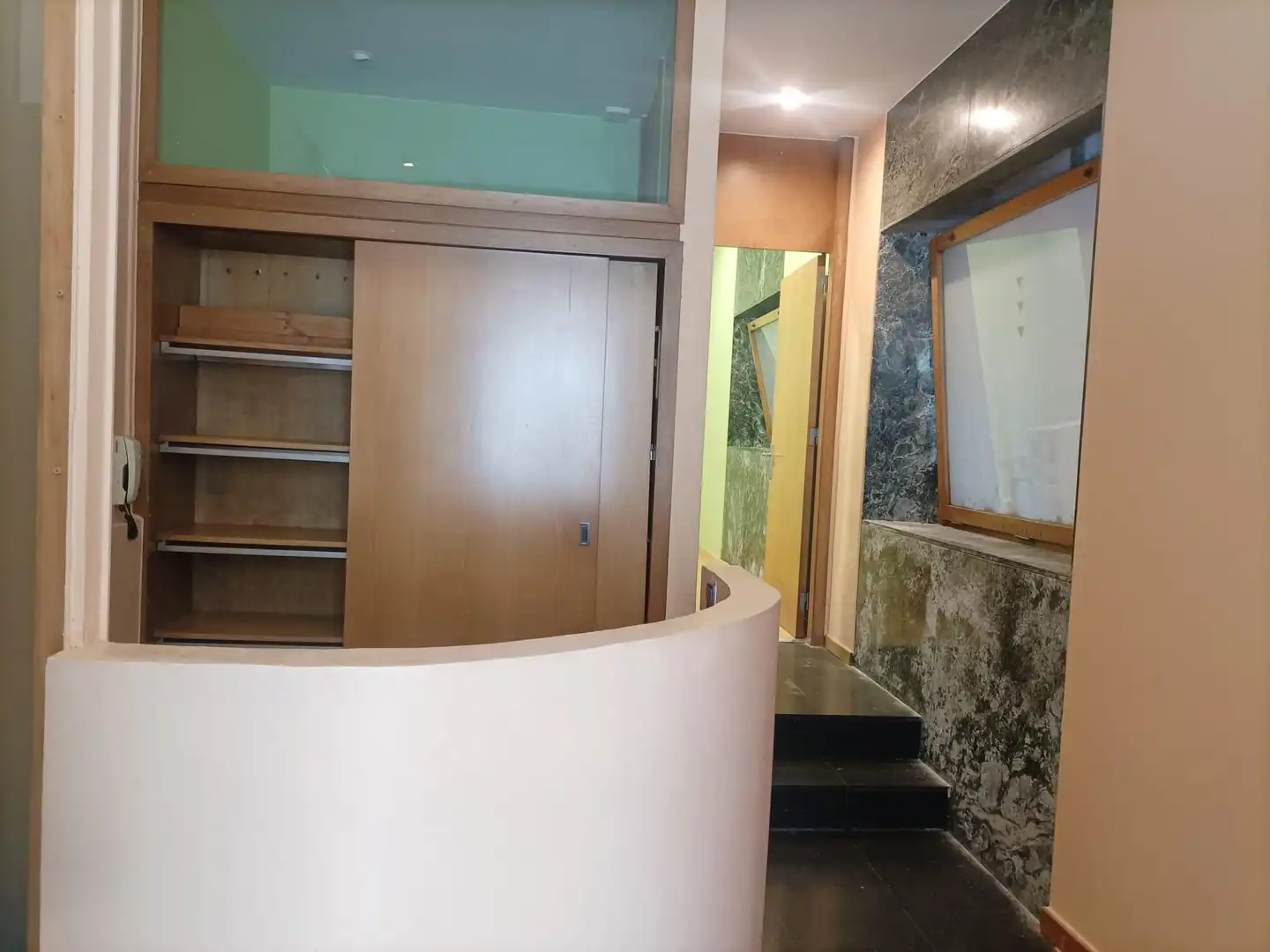 Local comercial en alquiler en del Mur, imagen 4