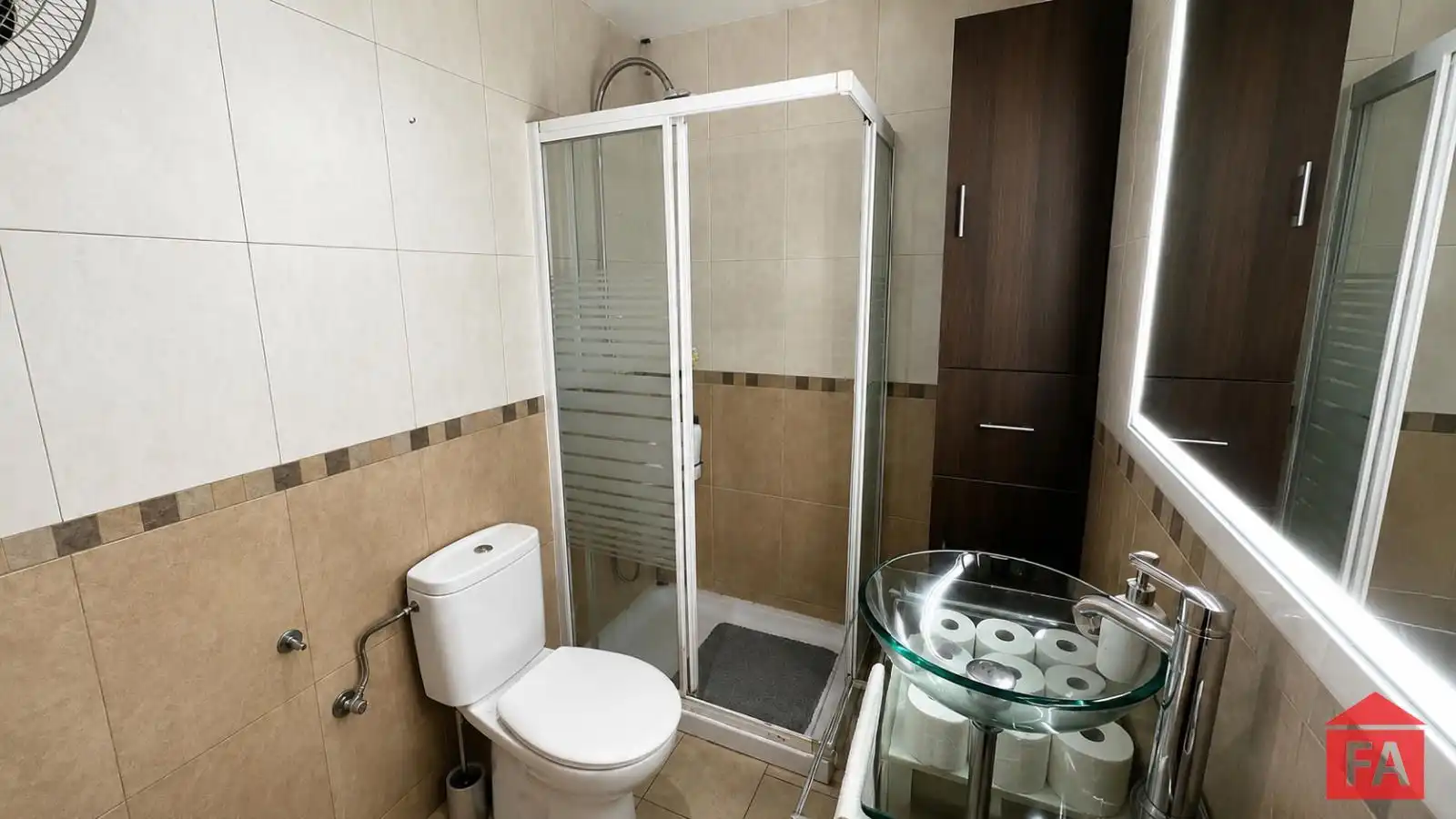Bathroom of Attic for sale in El Vendrell  with Air Conditioner, Terrace and Storage room