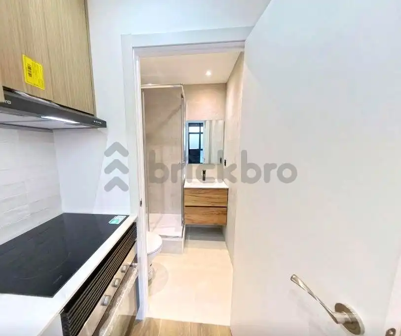 Bany de Oficina en venda en Barcelona