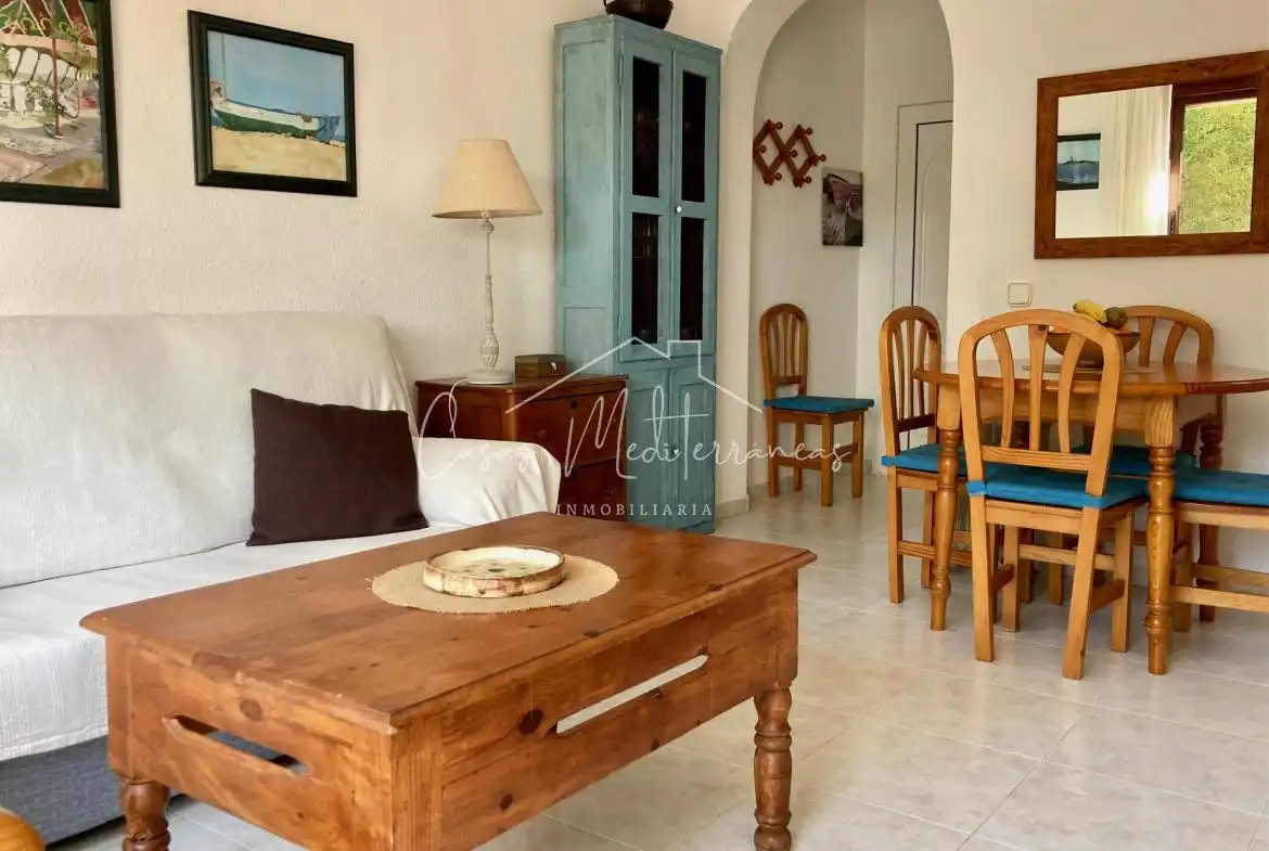 Sala de estar de Casa adosada de alquiler en Vandellòs i l'Hospitalet de l'Infant con Jardín privado, Terraza y Amueblado
