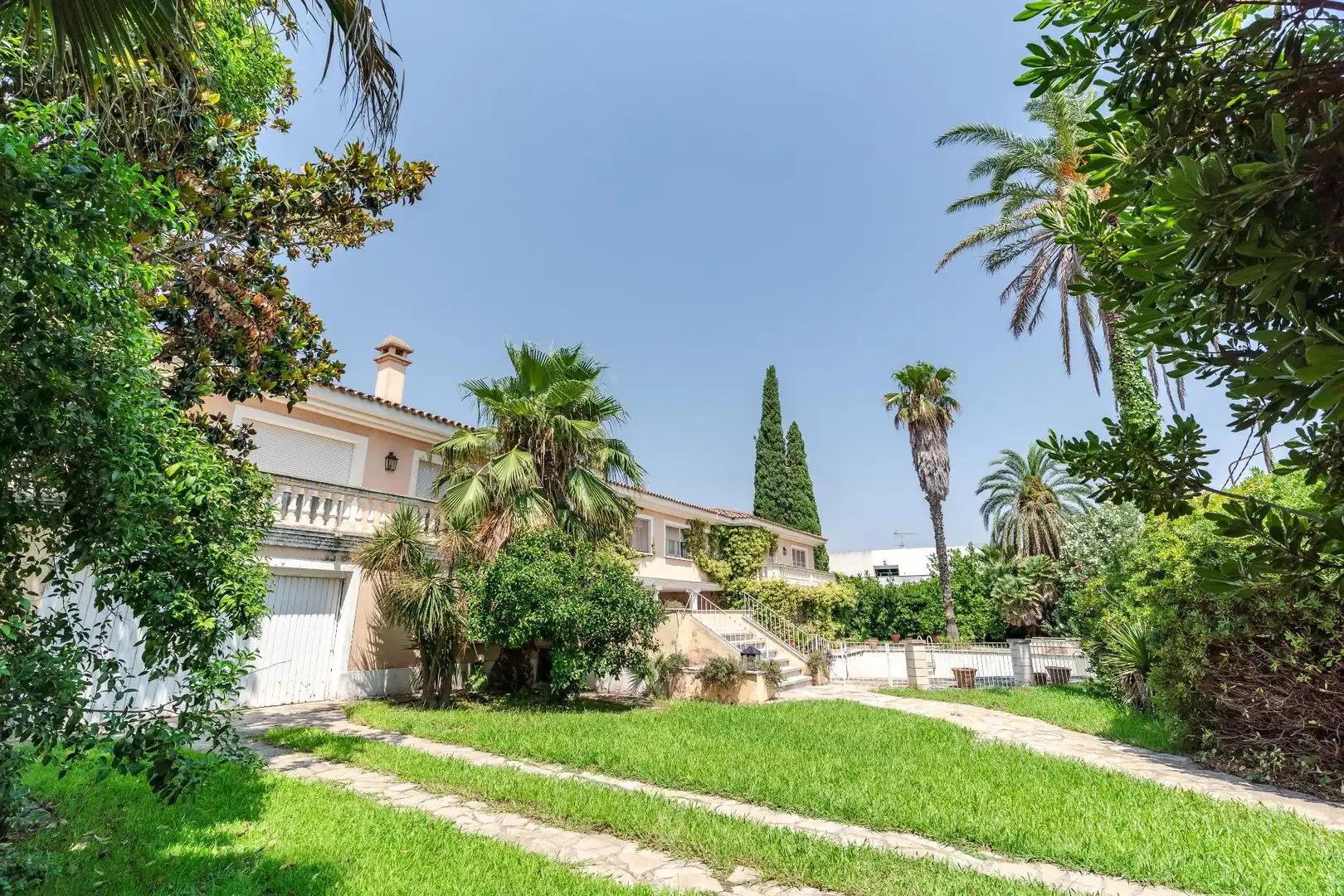 Jardí de Casa o xalet en venda en Móra d'Ebre amb Aire condicionat, Calefacció i Jardí privat