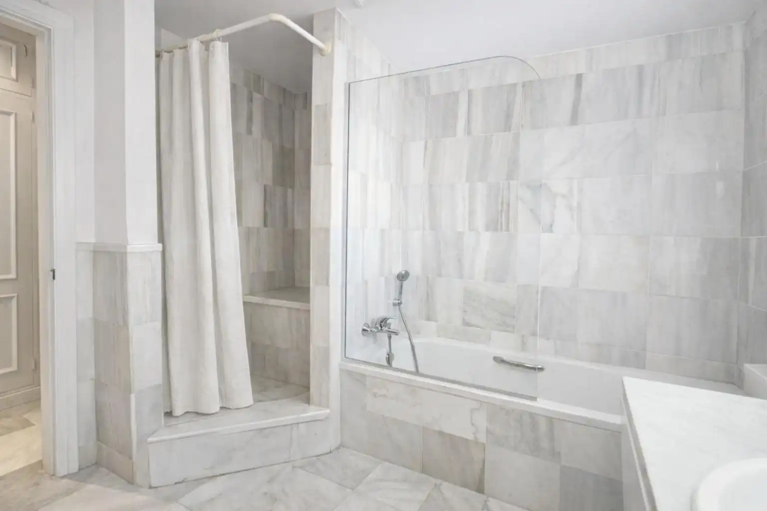 Apartament amb piscina en venda a Selwo, imagen 22