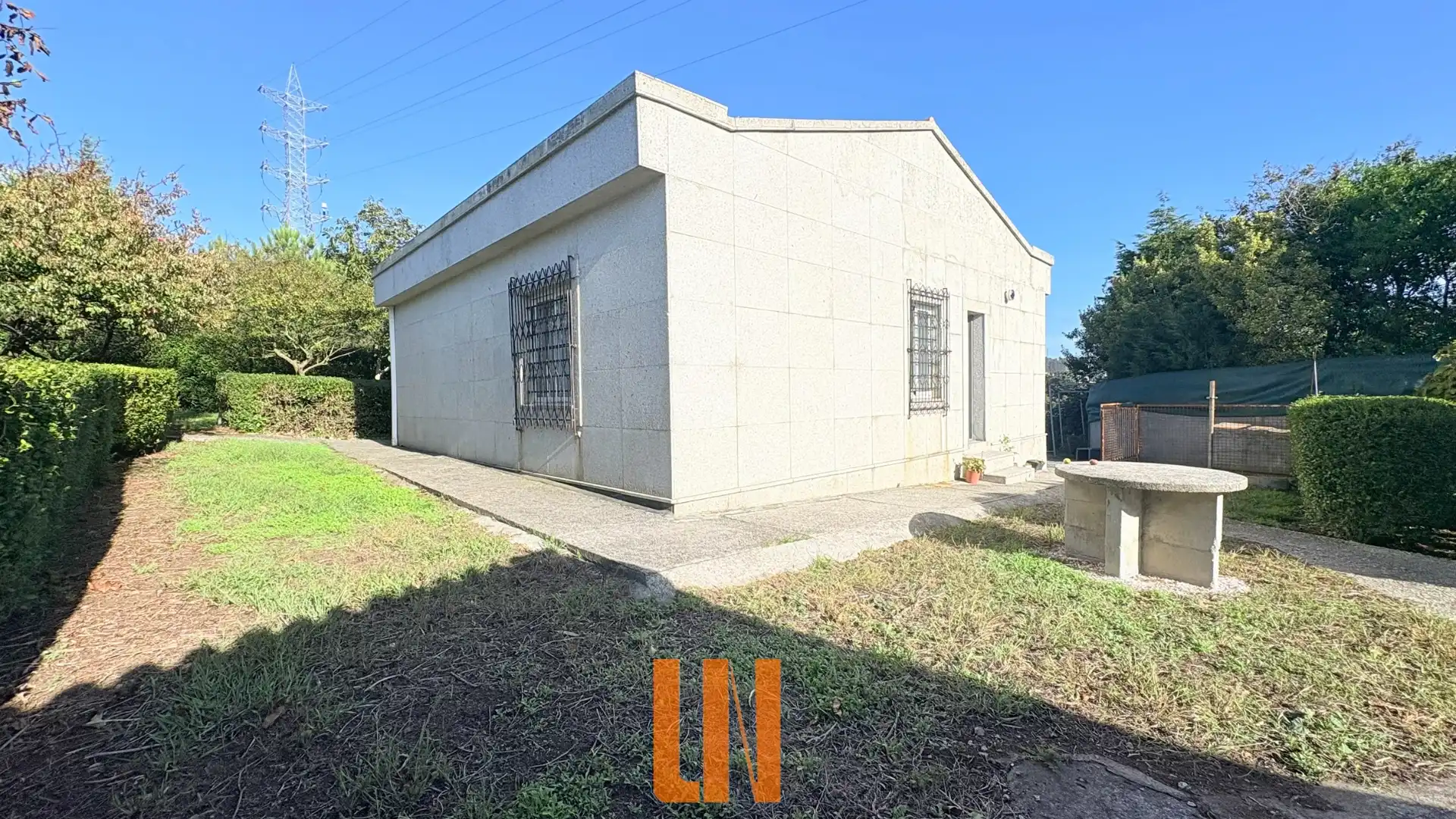 Exterior view of Houses for sale in Oseiro