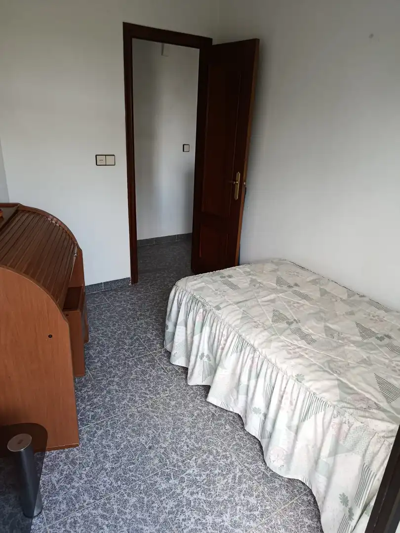 Bedroom of Flat for sale in La Puebla de los Infantes  with Air Conditioner, Terrace and Storage room