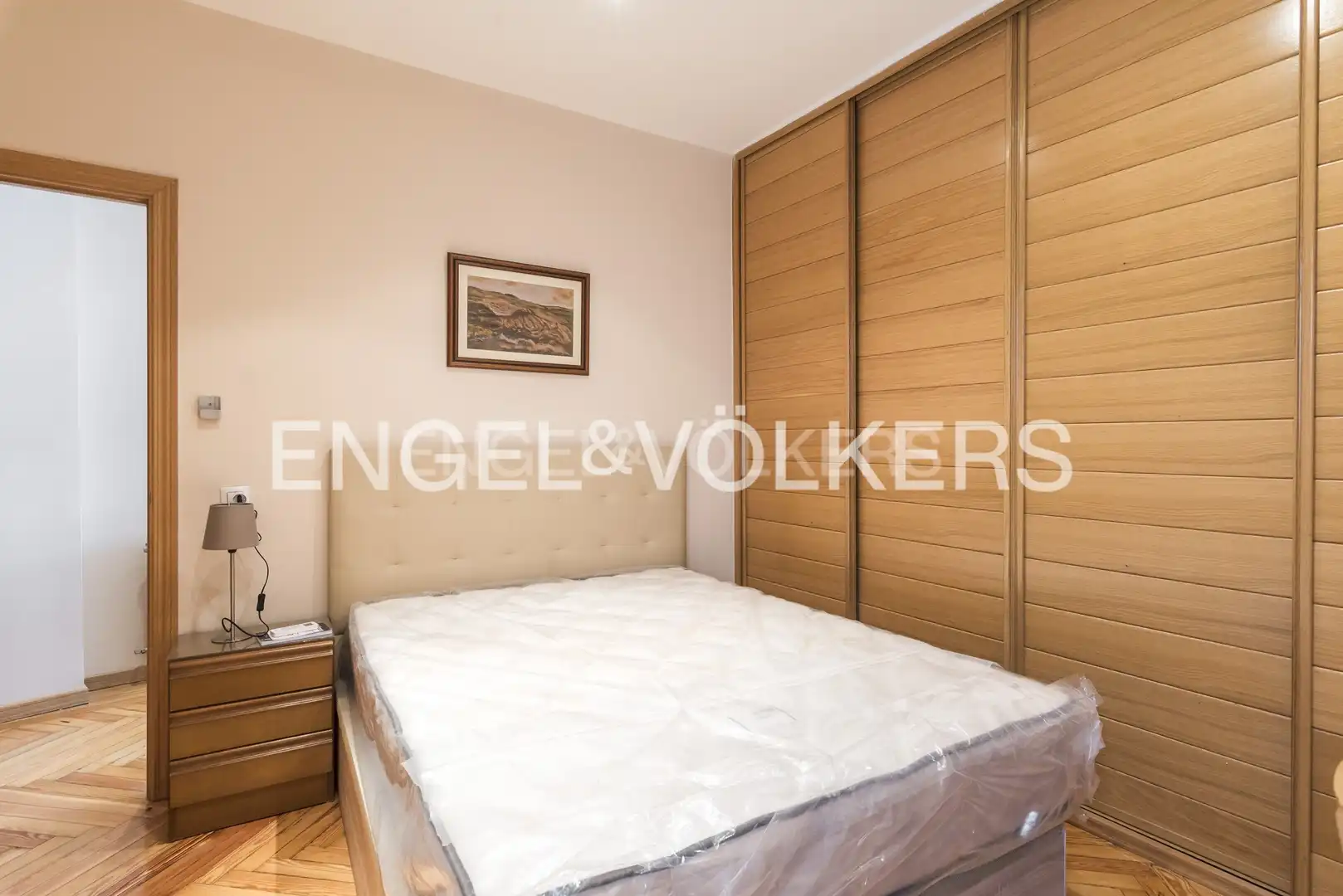 Bedroom of Flat for rent in Madrid  with Air Conditioner, Heating and Furnished