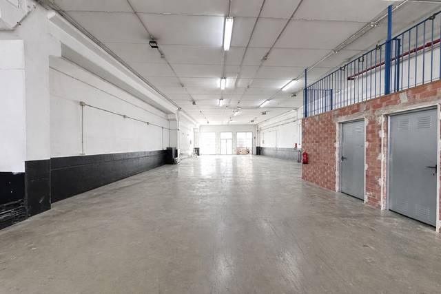 Nave industrial en Alquiler en Plaça del Xarol en Pomar