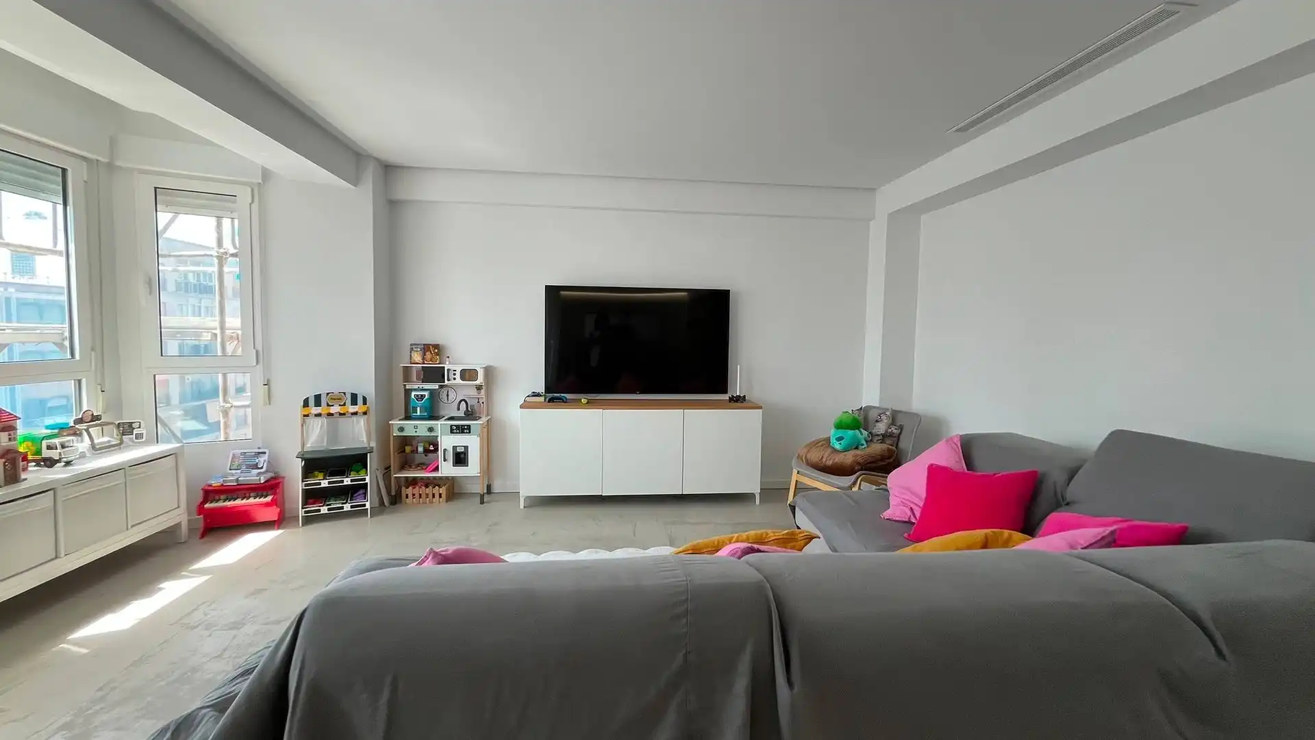 Sala de estar de Ático en venta en Elche / Elx con Aire acondicionado, Trastero y Balcón