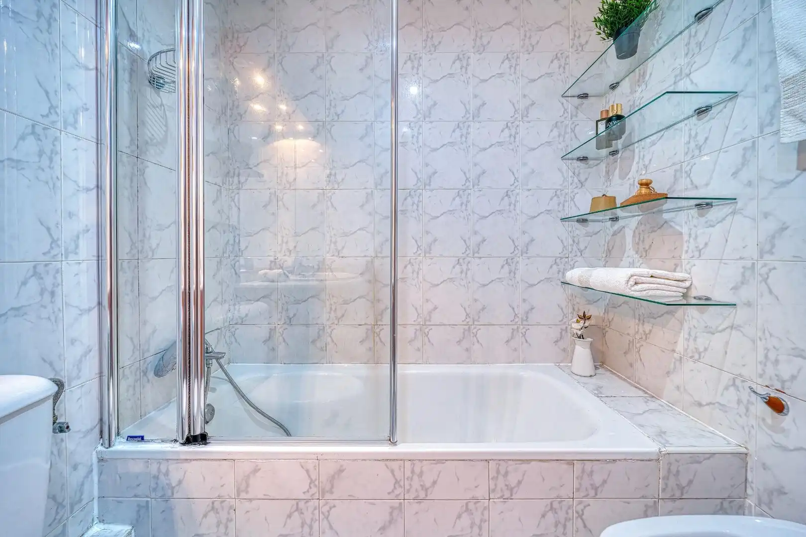Baño de Dúplex en venta en Azuqueca de Henares con Aire acondicionado y Calefacción
