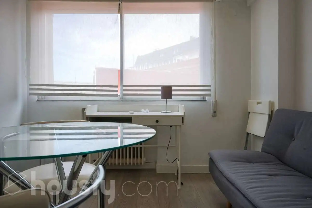 Bedroom of Study for sale in Madrid  with Air Conditioner and Heating