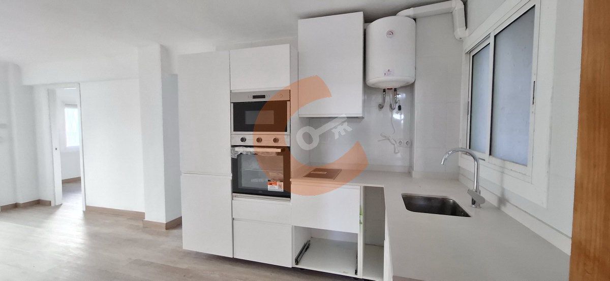 Kitchen of Flat for sale in Calafell  with Parquet flooring and Balcony
