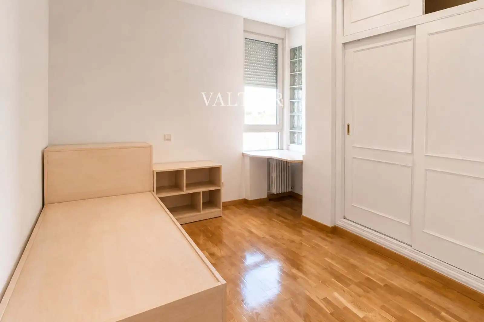 Bedroom of Flat for rent in Madrid  with Air Conditioner, Swimming Pool and Community pool