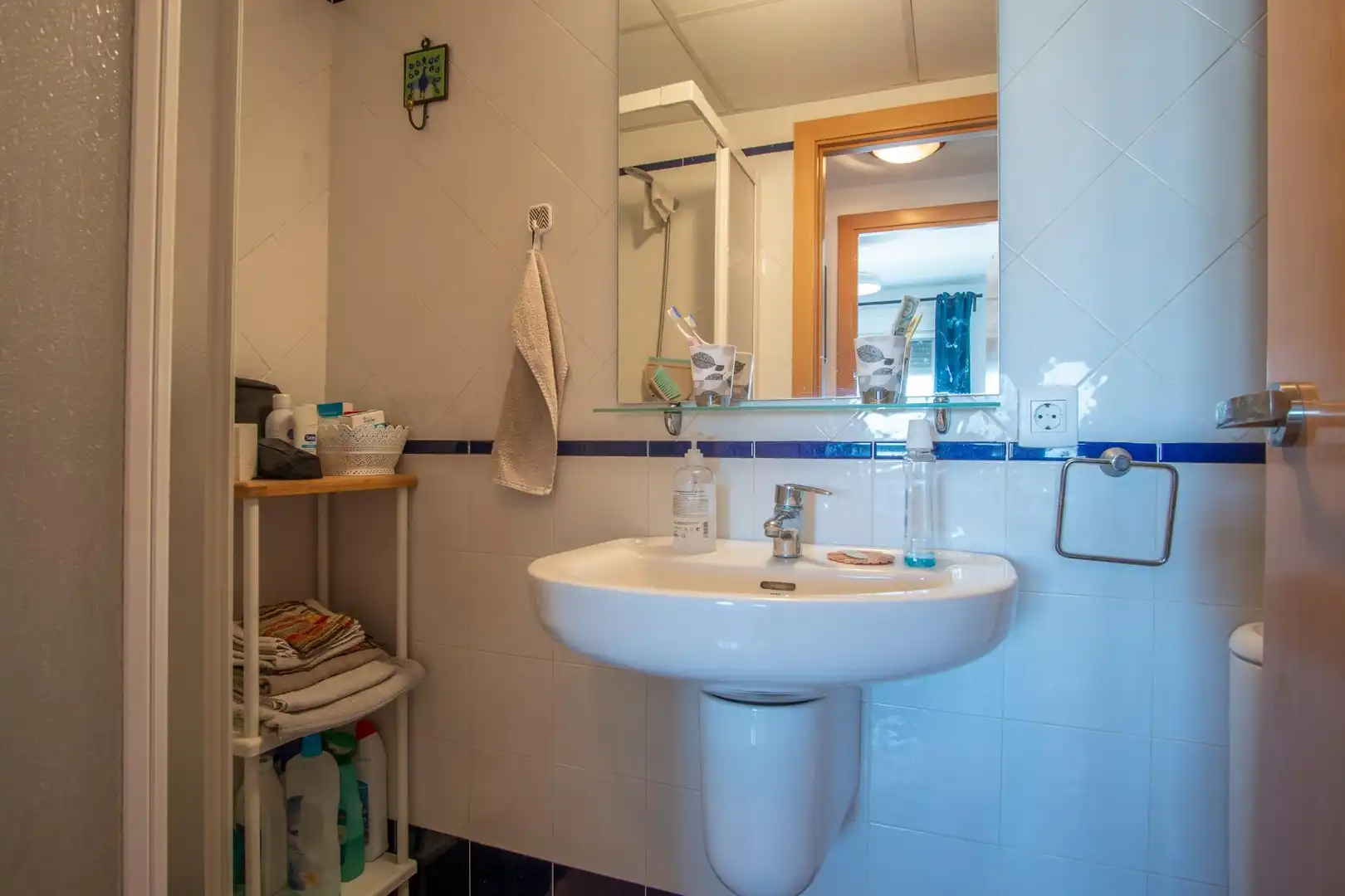Badezimmer von Wohnung zum Verkauf in Conil de la Frontera mit Klimaanlage, Terrasse und Abstellraum