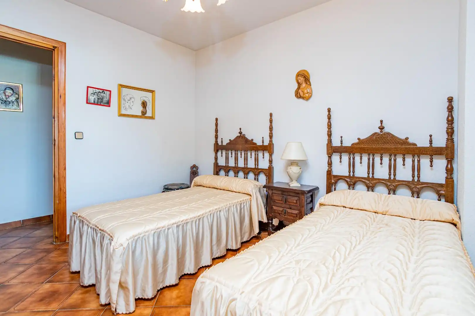 Dormitori de Casa o xalet en venda en Miraflores de la Sierra amb Calefacció, Jardí privat i Terrassa