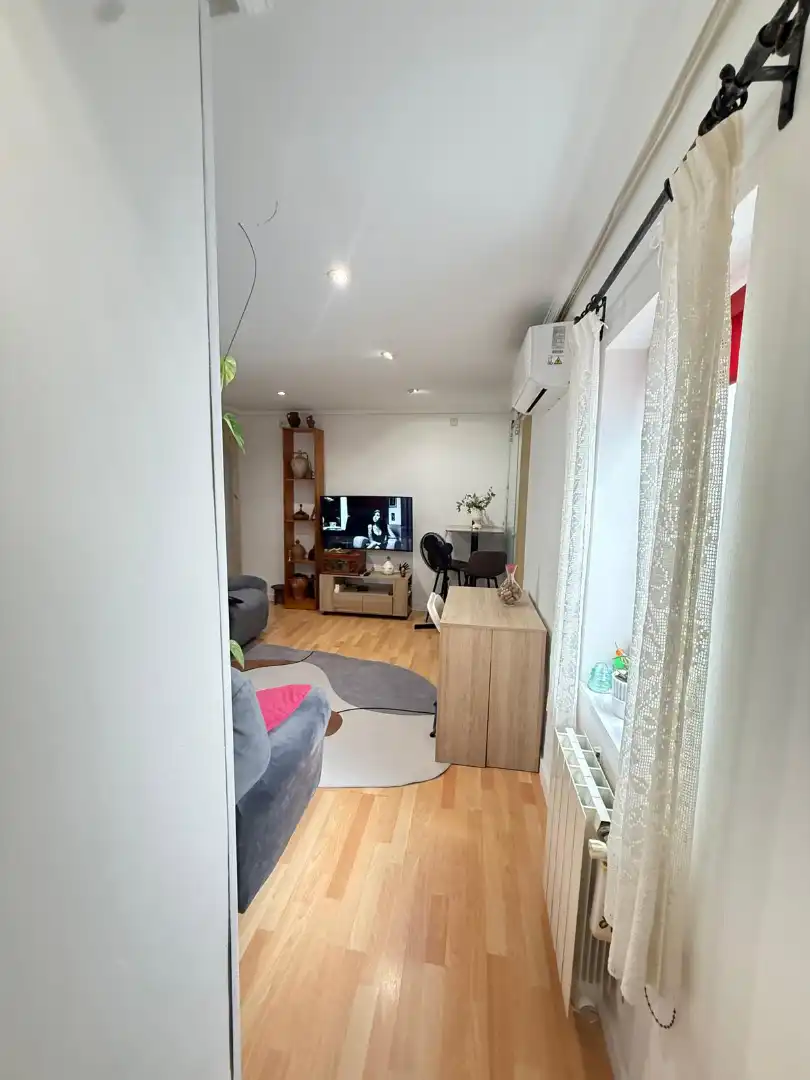 Living room of Flat for sale in Madrid  with Air Conditioner and Heating