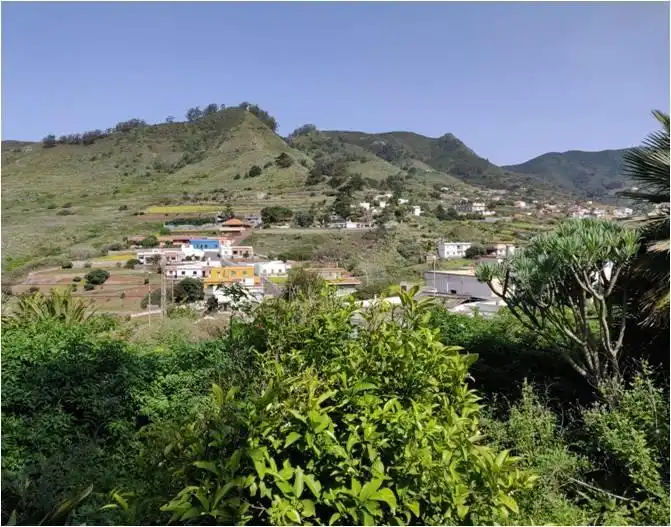 Vista exterior de Casa o xalet en venda en Tegueste amb Jardí privat, Terrassa i Balcó