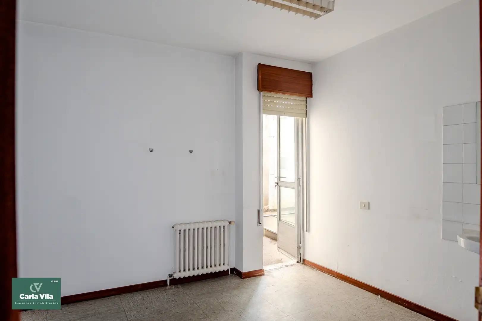 Habitación de Piso en venta en Lugo con Calefacción, Terraza y Trastero