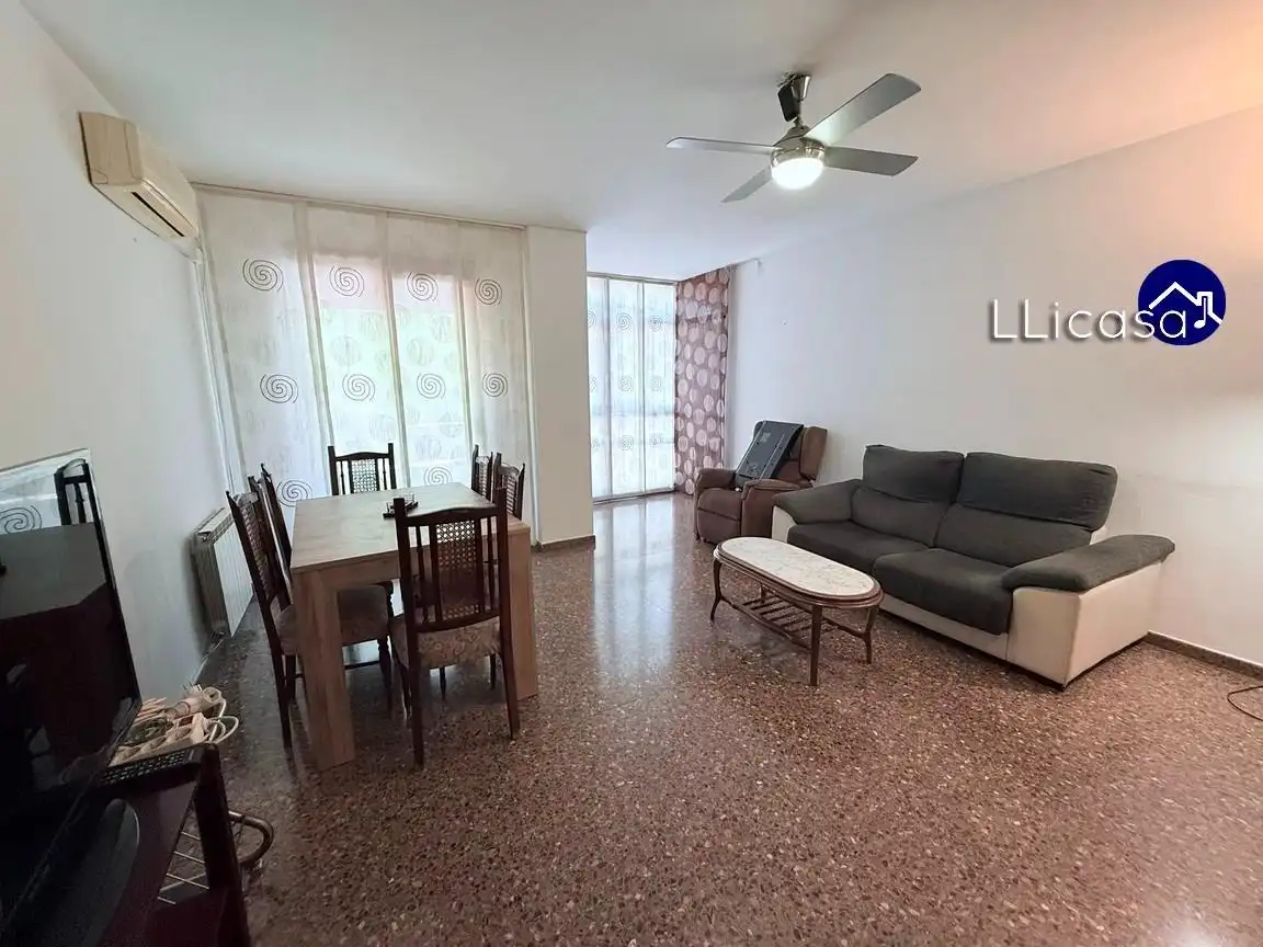 Sala de estar de Piso en venta en L'Eliana con Aire acondicionado, Calefacción y Terraza