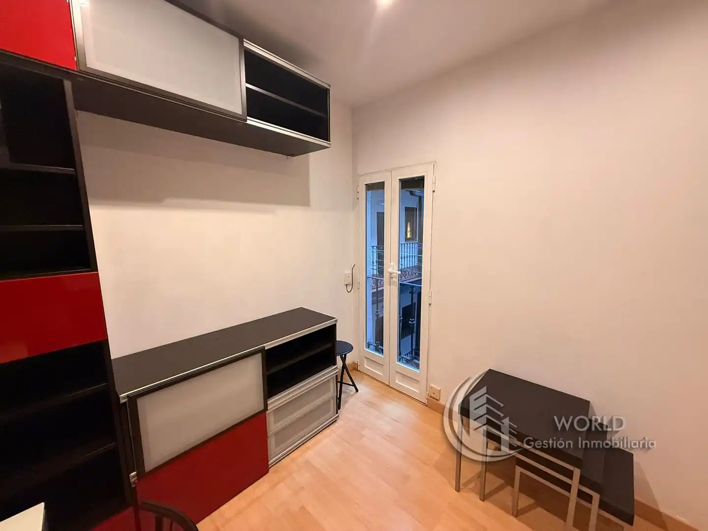 1 hab, 35m² en Cortes - Huertas, Centro, Madrid - Image 3