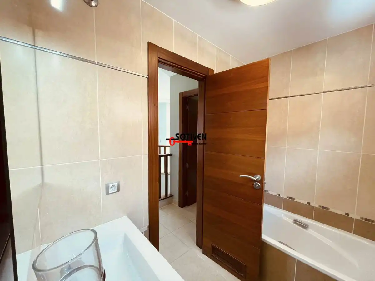 Baño de Casa o chalet de alquiler en Arona con Terraza