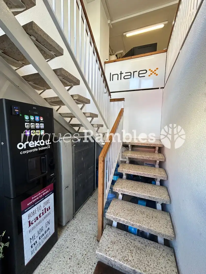 Gewerbefläche zum Verkauf in El Poble Sec, imagen 2