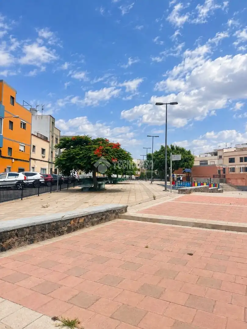 Vista exterior de Pis en venda en Vegueta - Cono Sur - Tafira