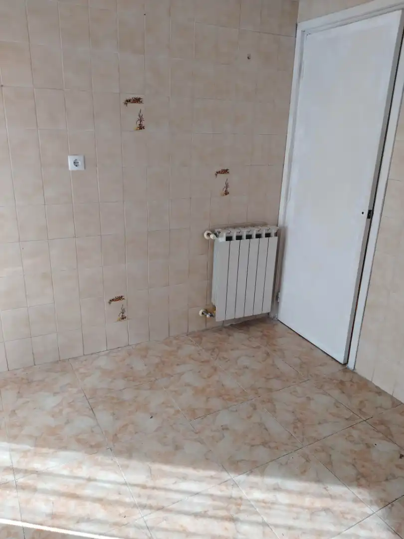 Baño de Piso en venta en Villabona con Calefacción y Balcón