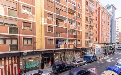 Exterior view of Flat for sale in Bilbao   with Heating, Terrace and Furnished