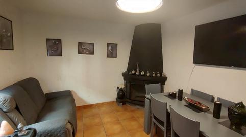 Foto 3 de Casa adosada en venda a Calle Alfareria, 28, Agost, Alicante