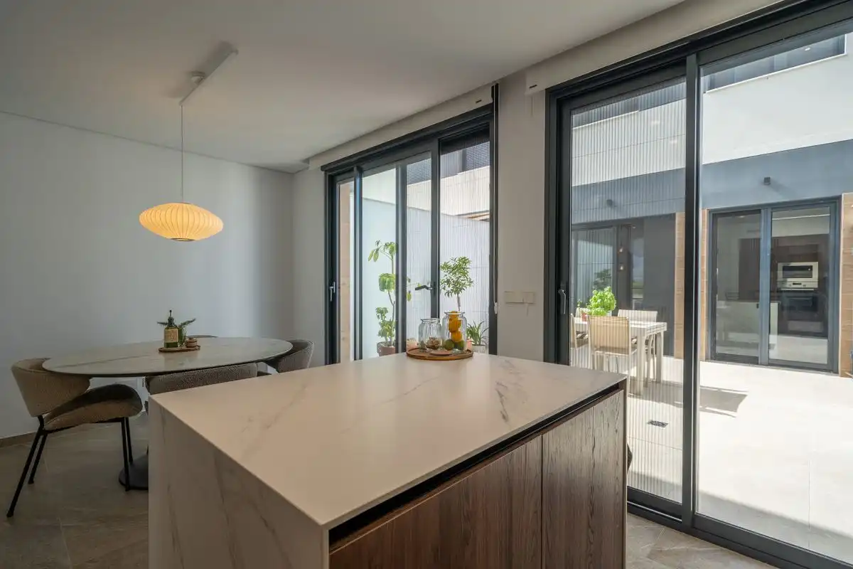 Cocina de Casa adosada en venta en Gata de Gorgos con Aire acondicionado, Calefacción y Jardín privado