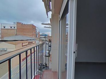 Piso en venta en Calle PERE MASALLACH 34