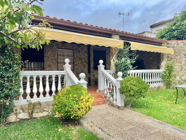 Casa-chalet en Venta en Carretera Valverde, 1 en Ciudad Jardín